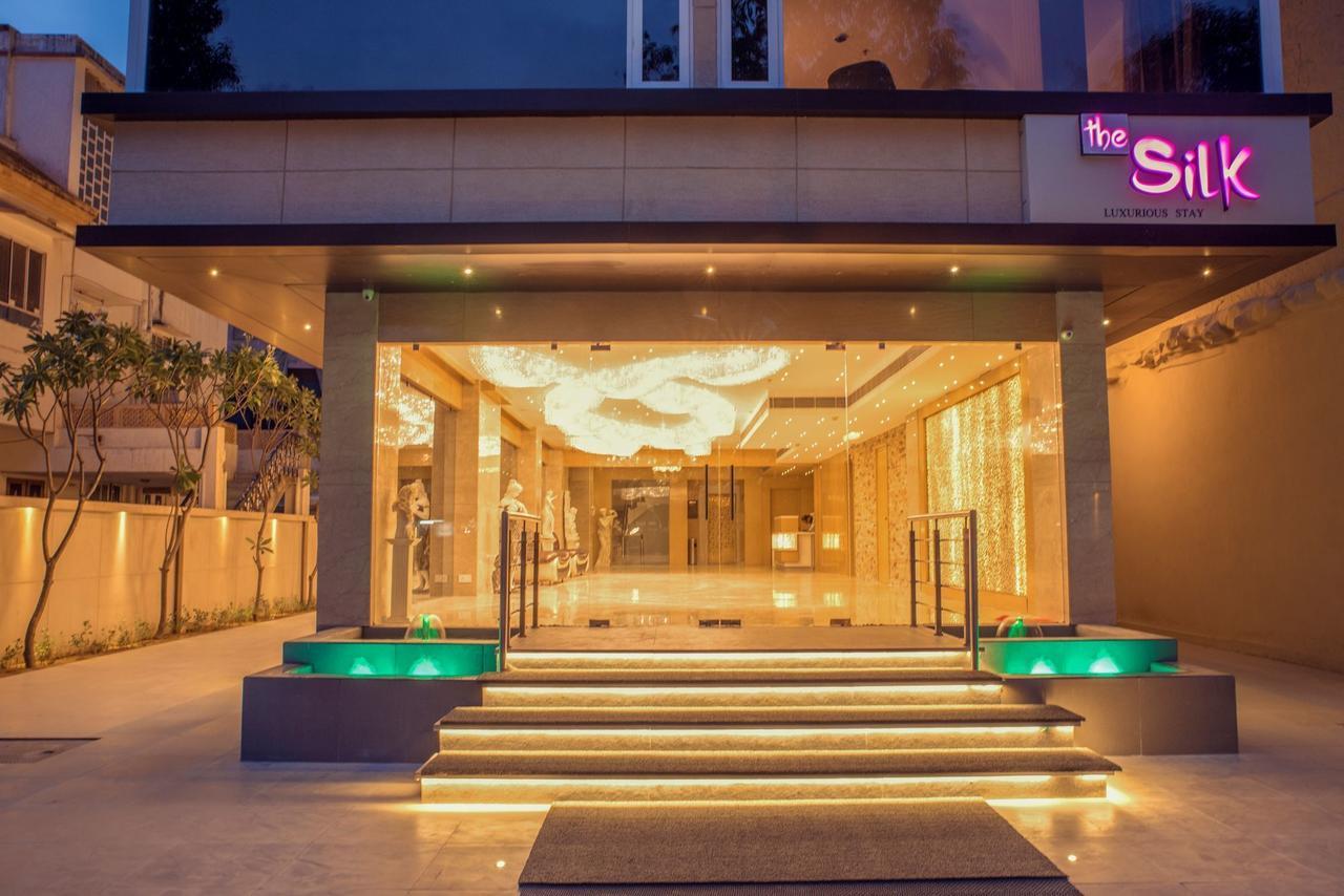 Kyriad Hotel Jaipur By Othpl Екстер'єр фото