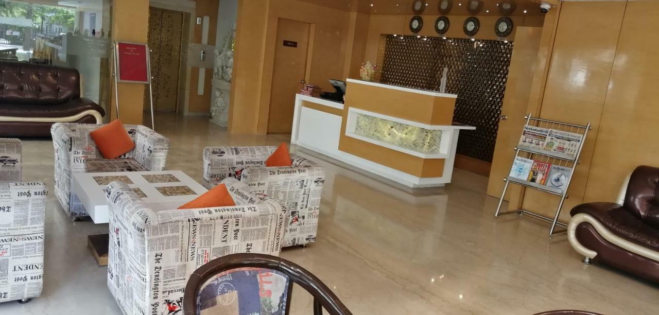 Kyriad Hotel Jaipur By Othpl Екстер'єр фото