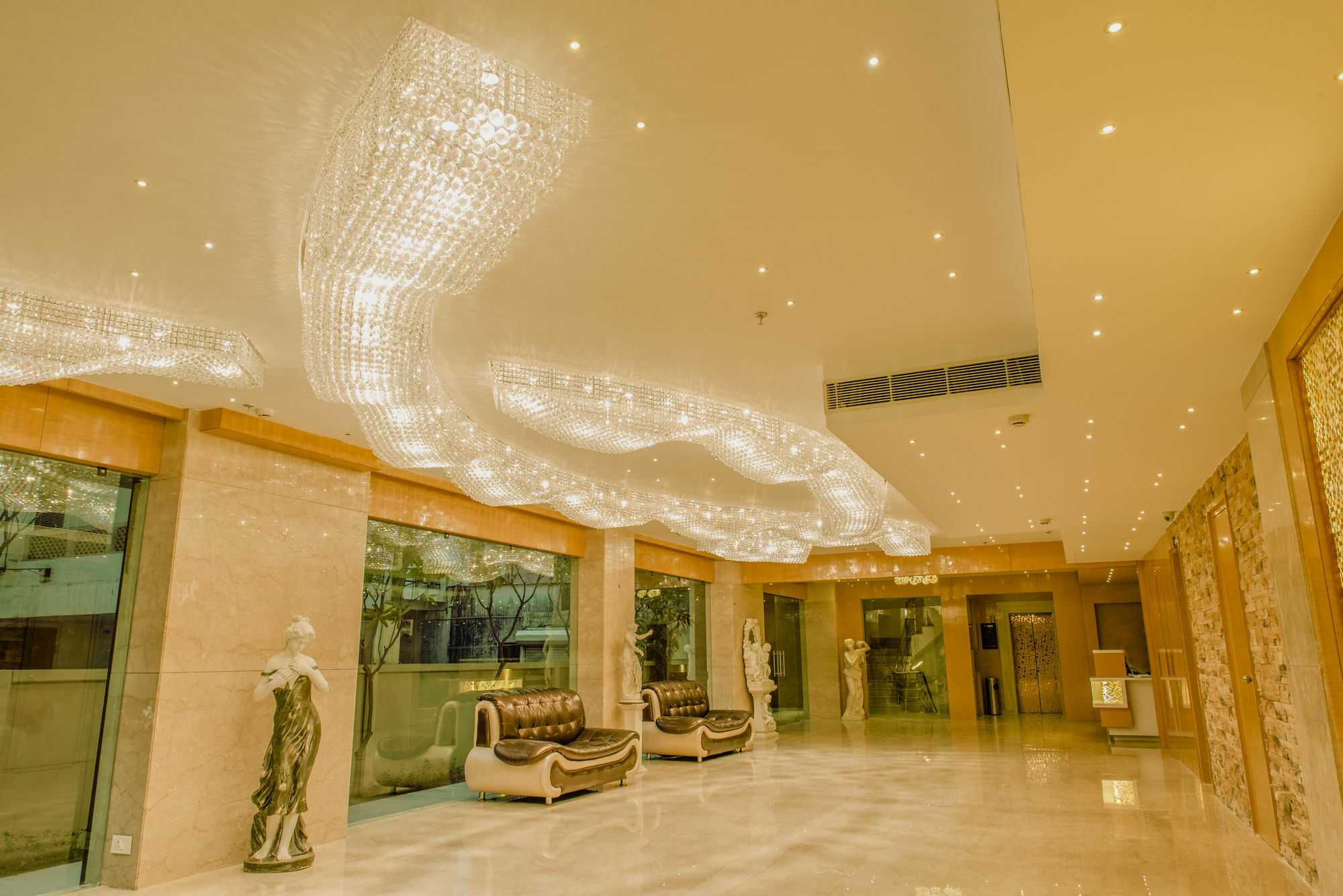 Kyriad Hotel Jaipur By Othpl Екстер'єр фото